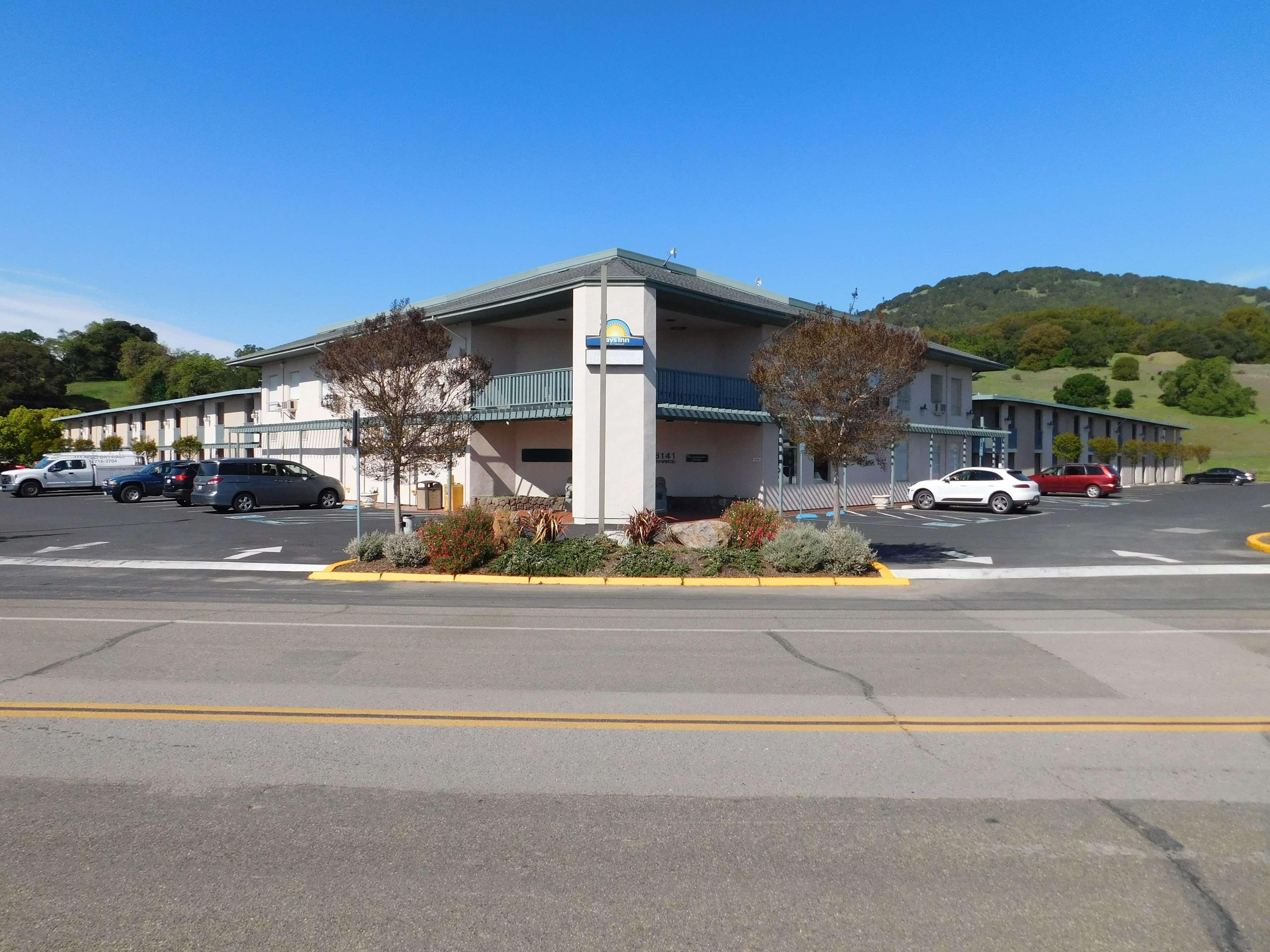 Days Inn By Wyndham Novato/San Francisco Exterior foto